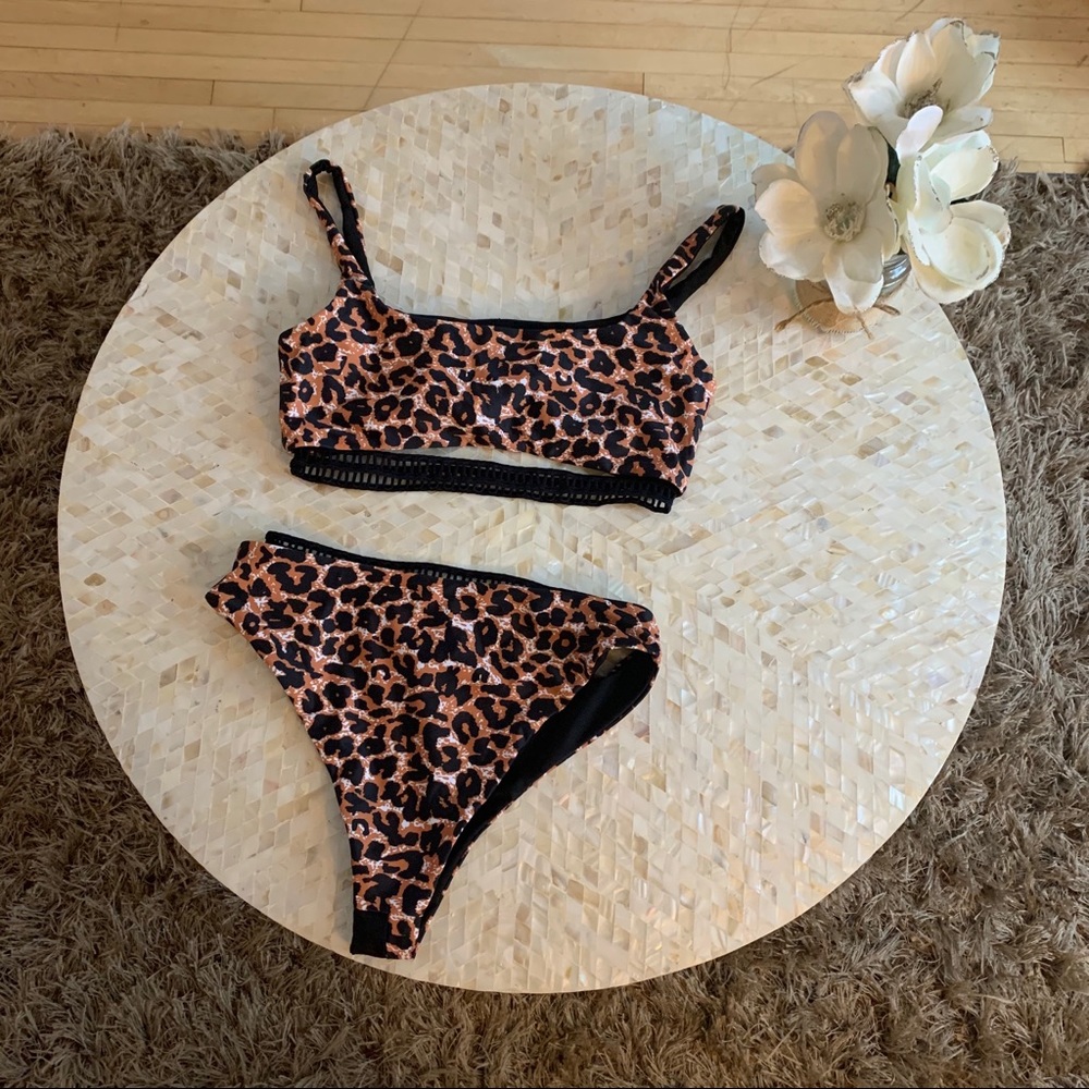 NWOT Shein Bikini Size Medium